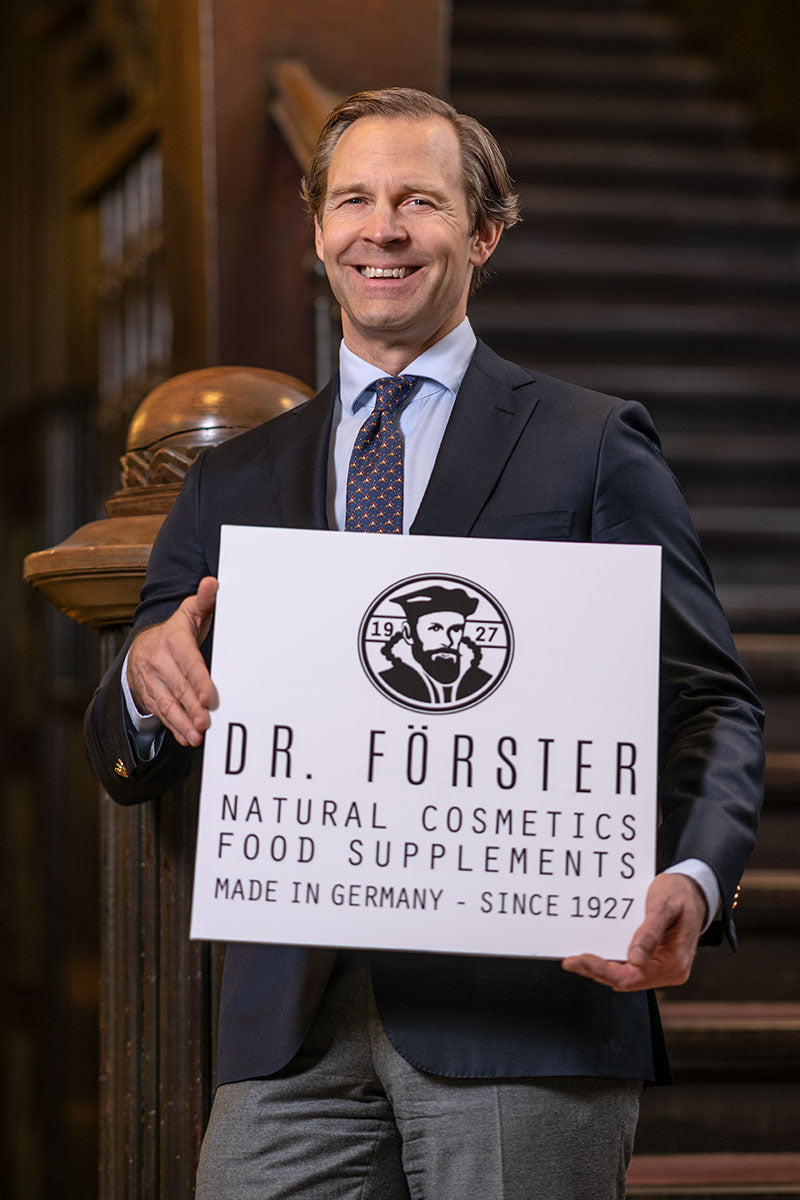 Ralph Thelen für Dr. Förster